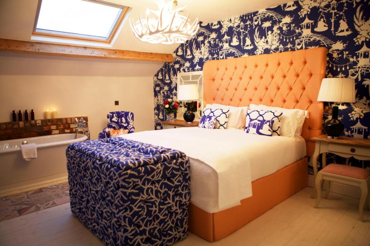 The Swan And 4* Newby Bridge